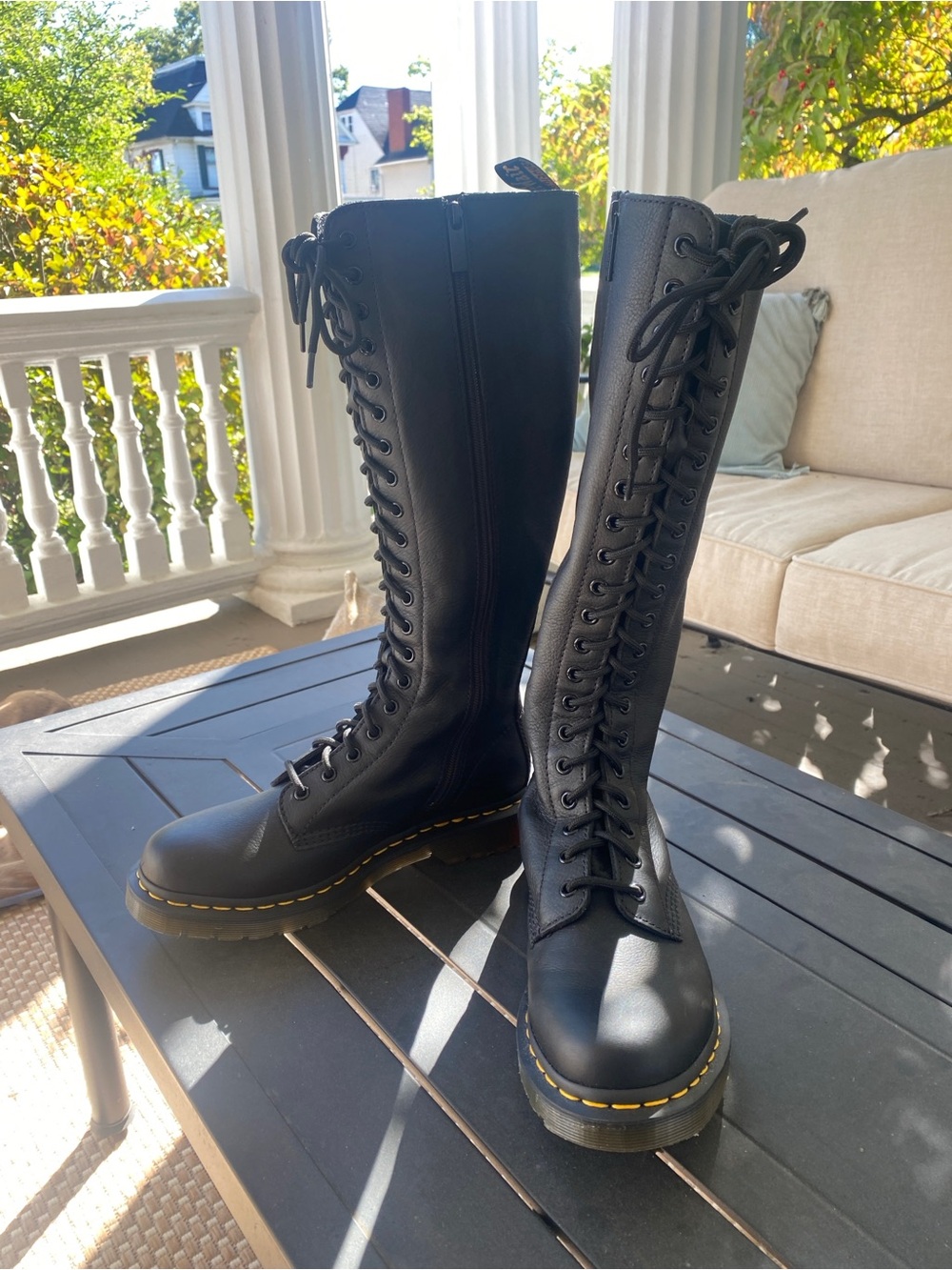 Dr. Martens 1B60 20 Eye Knee High Virginia Leather Women’s sz 9 NWOT - Picture 4 of 7